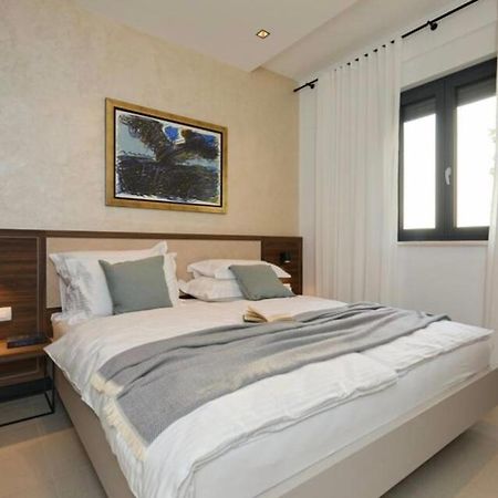 New & Luxury 5* With Breathtaking View- Kiki Lu Apartment ドゥブロブニク エクステリア 写真